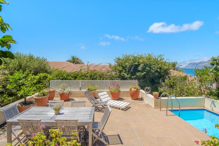 Quarter Deck Lookout | Saint James gallery image 4