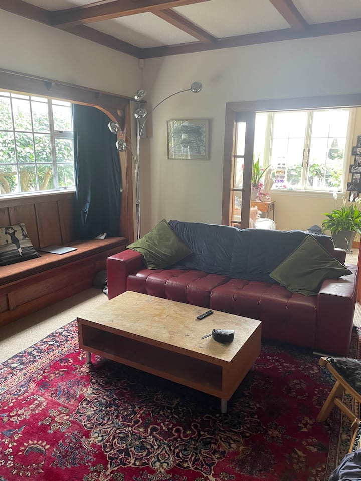 Dorset Ave Bungalow - New Plymouth