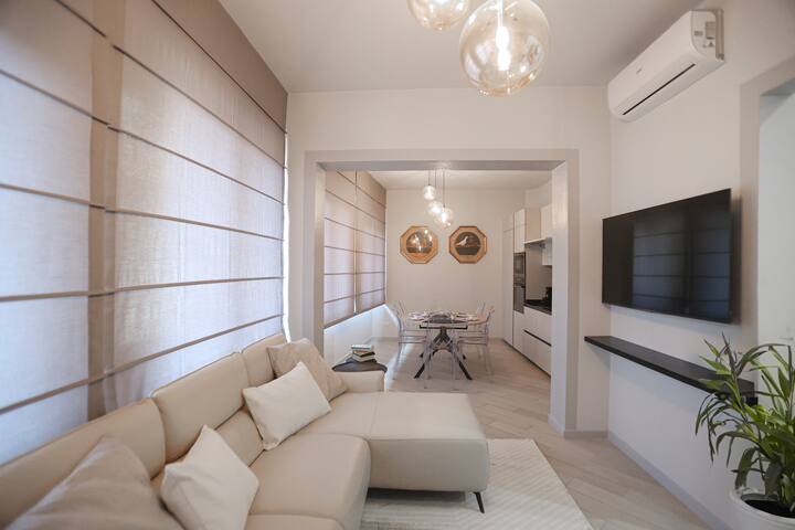 Piazza della Signoria Tower + LIFT gallery image 3