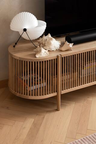 2BR ‘ZEN’ luxury in Quite Center gallery image 3