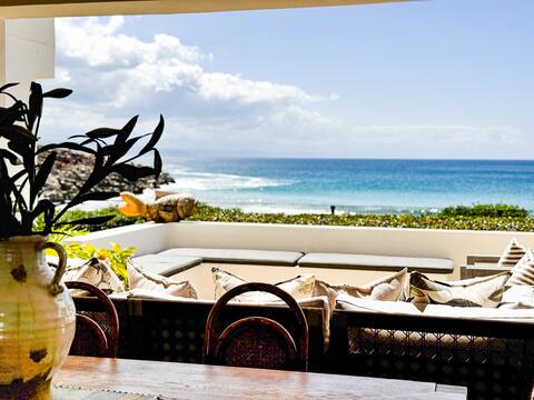 Awesome sea views on the beach