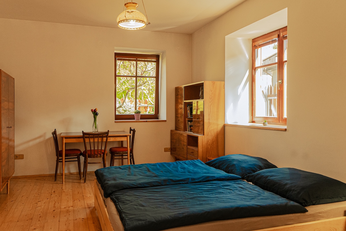 საძინებელი 1