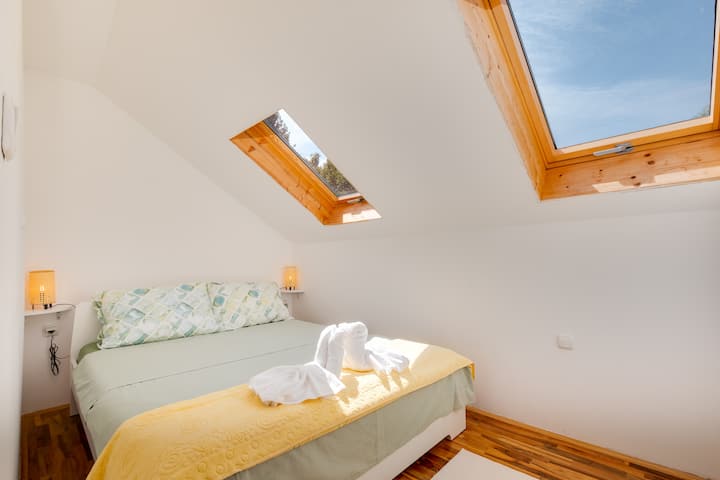 غرفة النوم 2