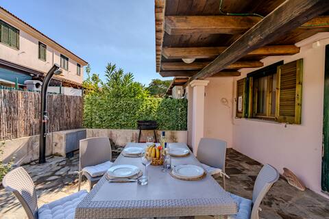 [5min from the Beach] Elegant Villa in San Teodoro