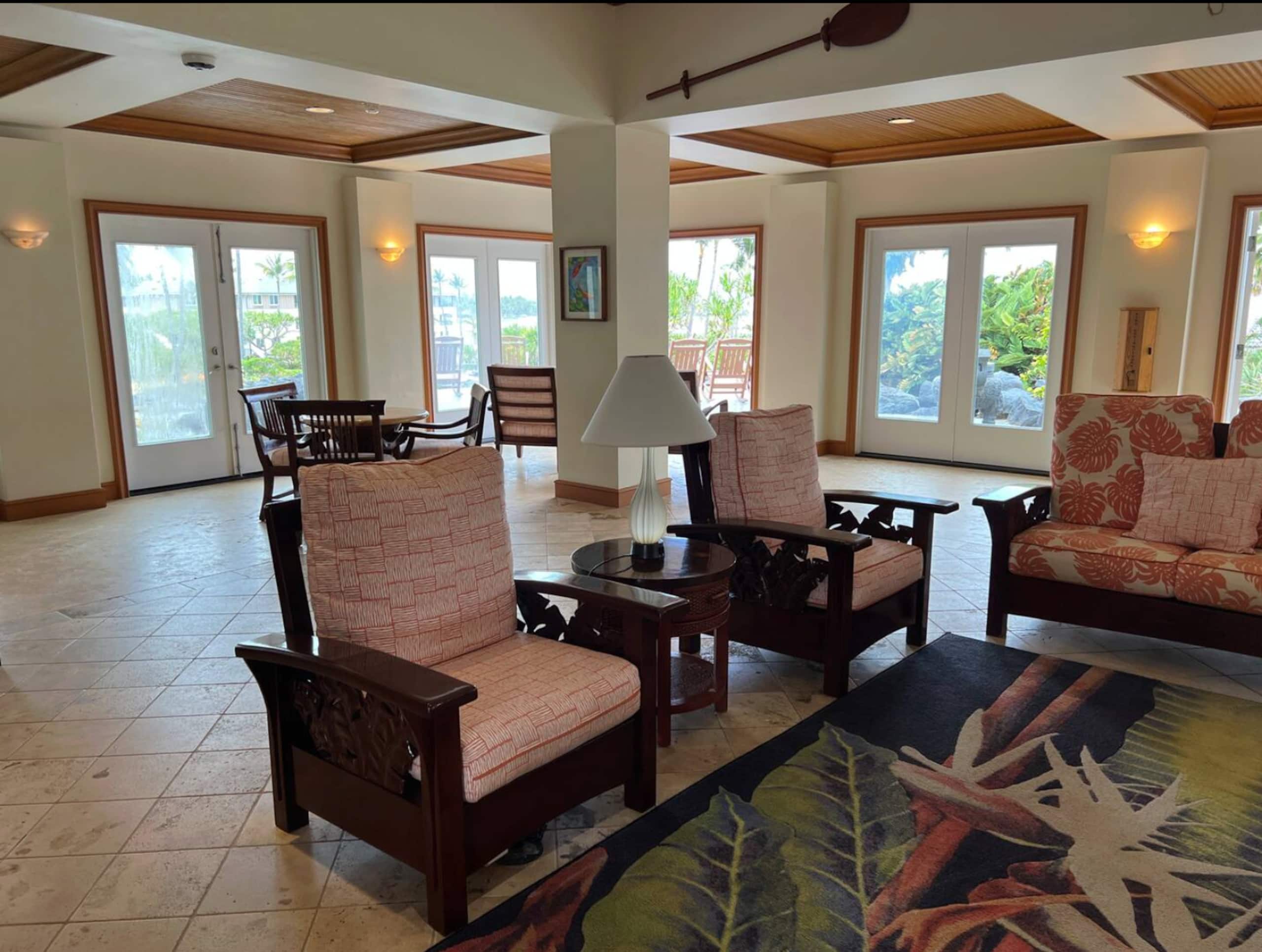 Family 2-Bedroom Suite with Garden View & Pool - Photo 5