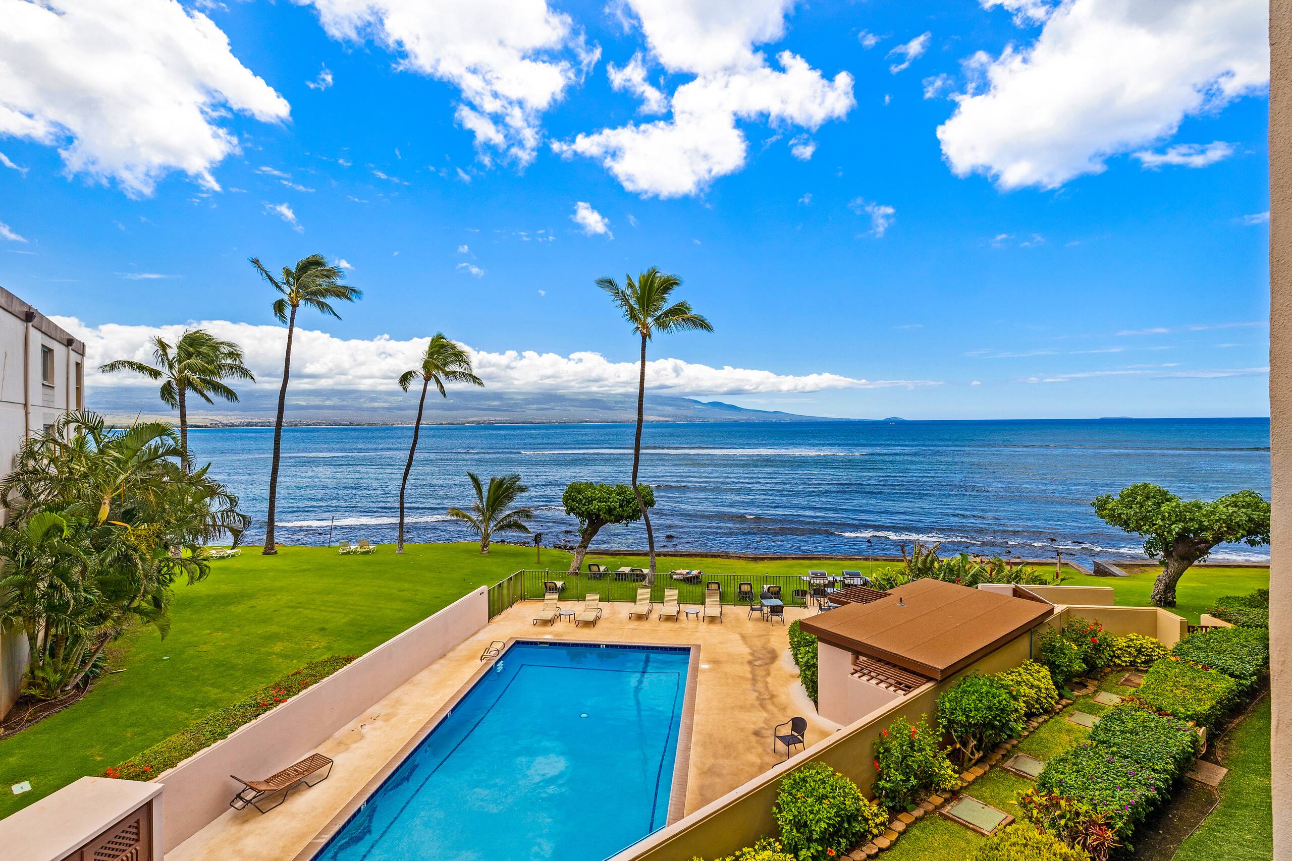 Condo in Wailuku · ★4.84 · 2 bedrooms · 4 beds · 2 baths - Image 17
