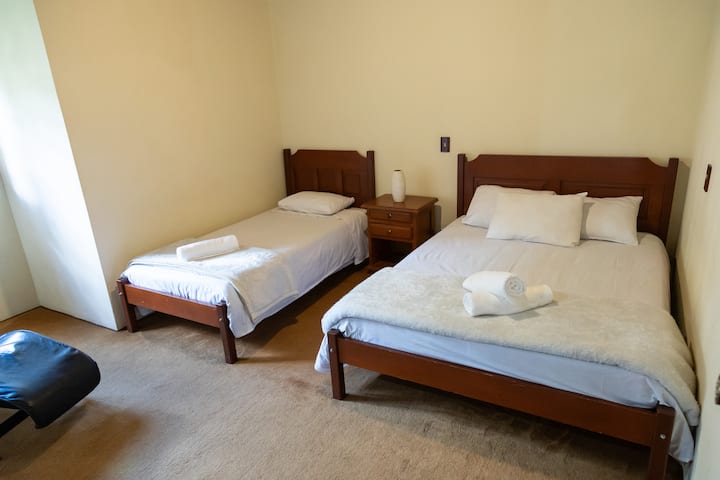 Suite 1