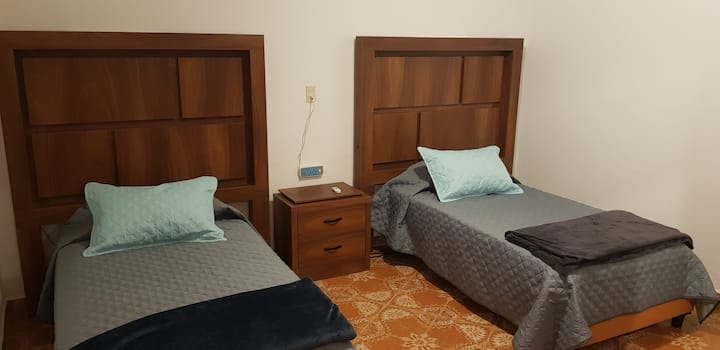 غرفة النوم 2