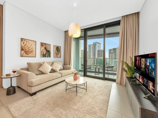 Luxovista Holiday Homes managed Airbnb listing 1