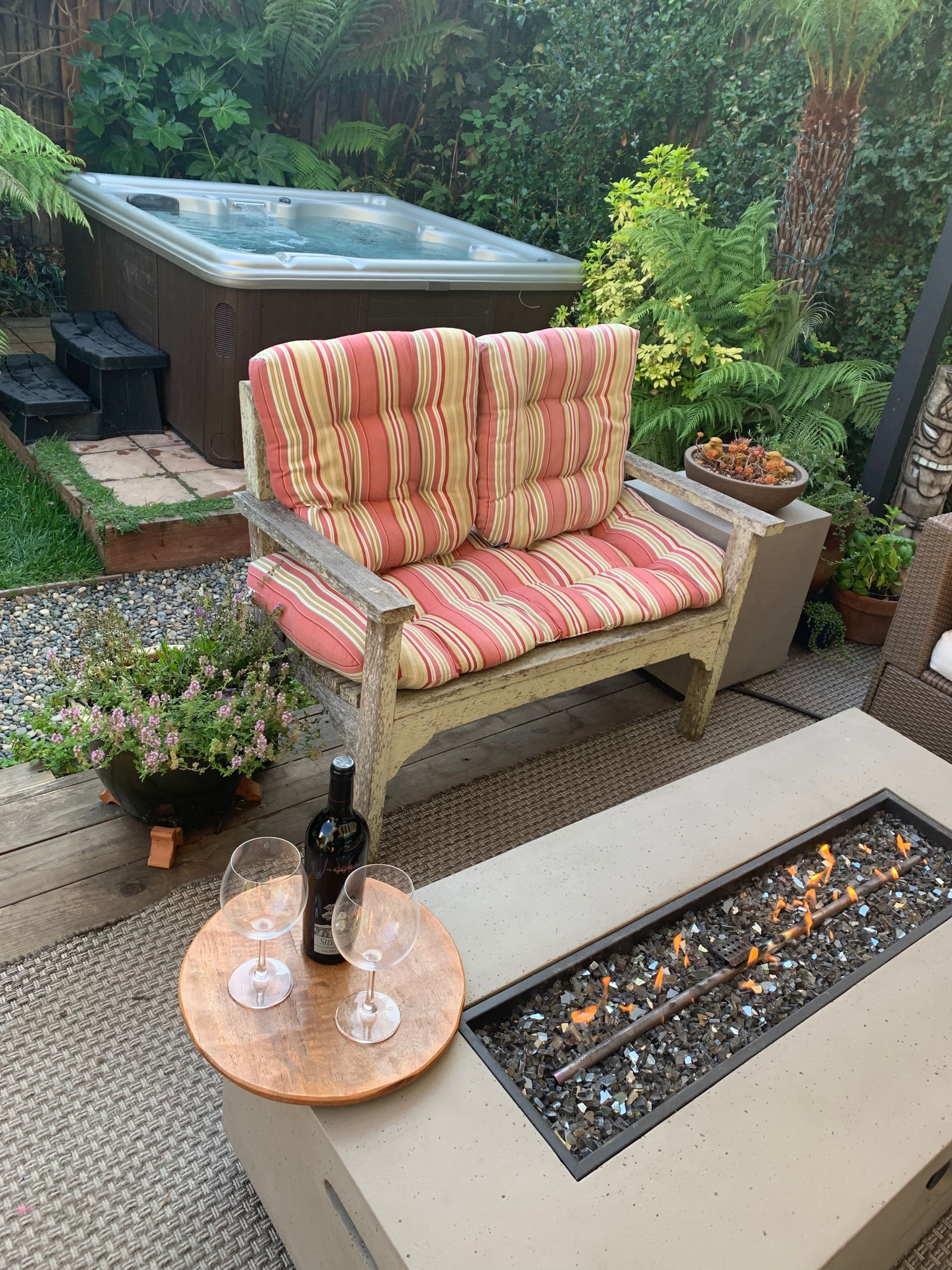 Home in South San Francisco · ★4.94 · 4 bedrooms · 4 beds · 3 private baths - Image 29