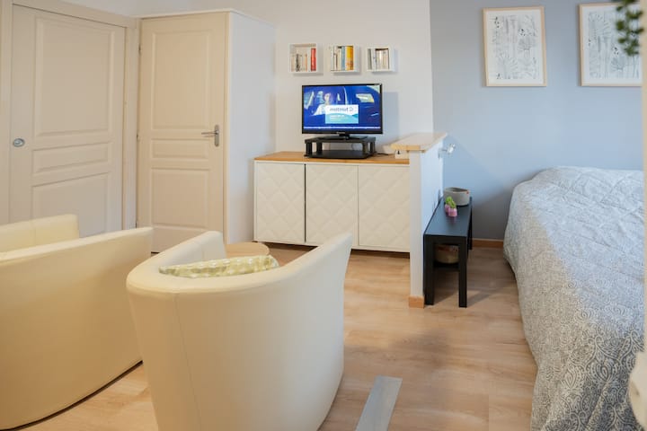 Studio Parc & Thermes : Idéal Avec Parking Privé - Valensole