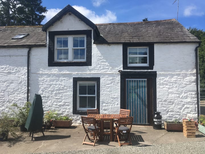 Countryside accommodation near Moffat