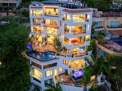 Luxury Ocean View Villa Puerto Vallarta – Hot Tub