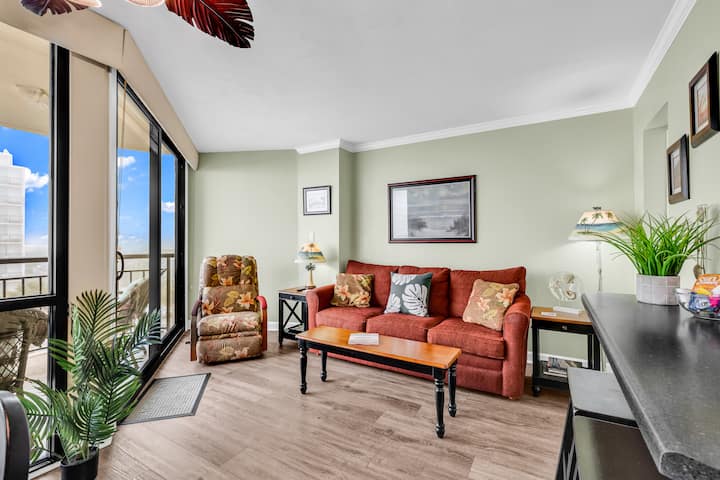 Sweet N Salty Oceanview In Heart Of Mb! - 