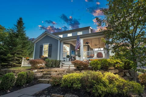 Hudson Gem • Walk to Main St & Western Reserve
