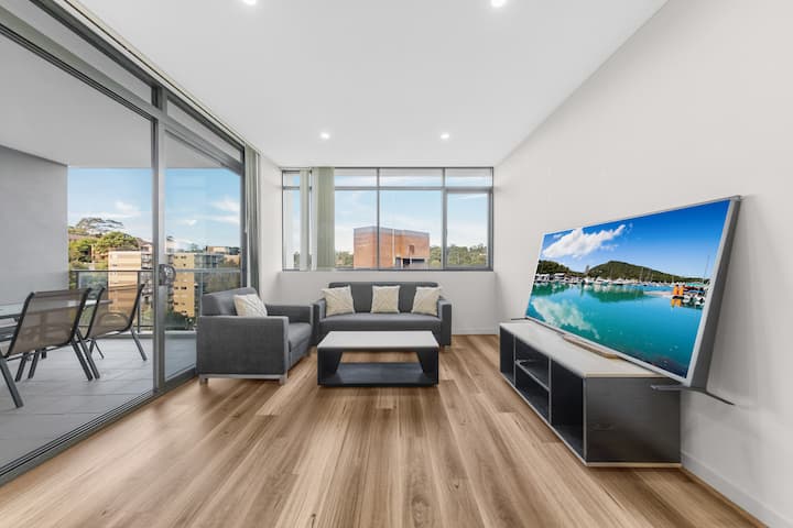 Two-bedroom Apartment With Parking In Lane Cove - Lane Cove