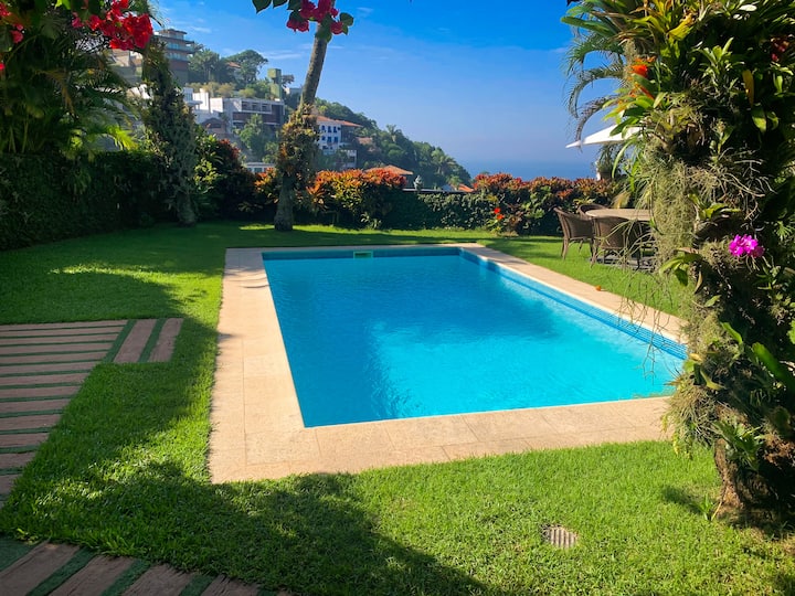 Térreo Exclusivo C/ Piscina, Jacuzzi E Vista, Joá - Rio de Janeiro