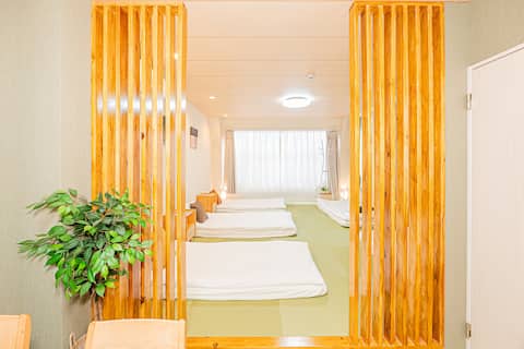 Up to 5 people! Excellent access to tourist destinations on the JR line! Located in the center with 