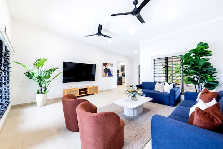 Dune—poolside Elegance Near Parap Markets & Beach - Darwin