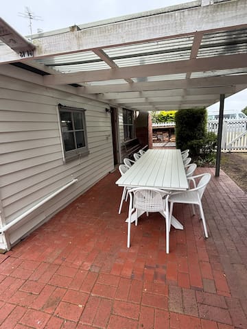 The Colonial – Whole Home gallery image 5