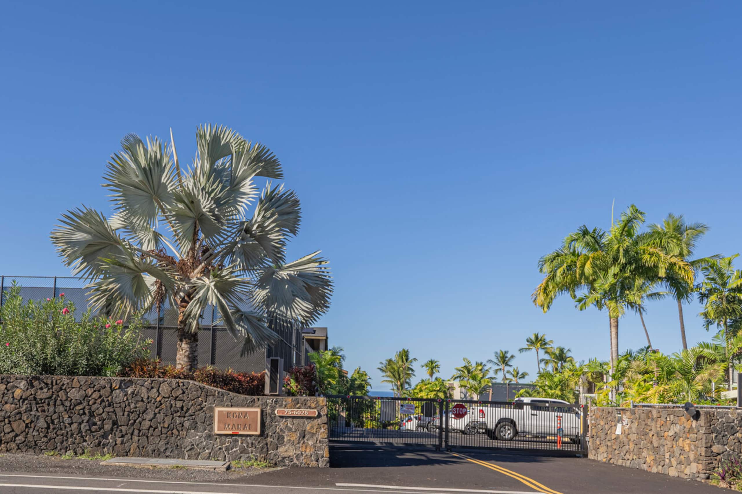 Kona Oceanside Escape! - Image 18