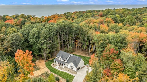 Stone’s Thoreau I Hot Tub I Firepit I Pets Welcome