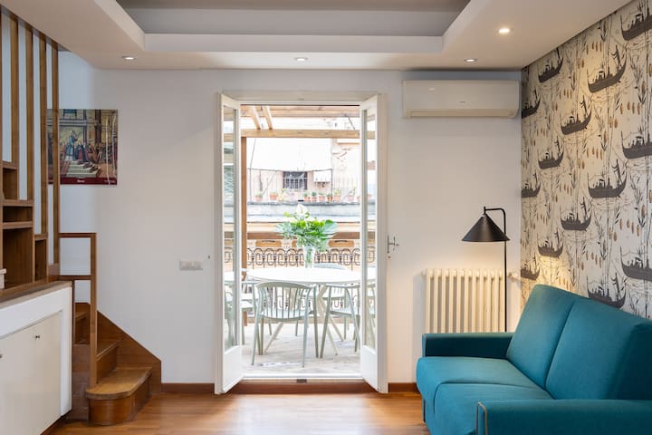 Amazing Via del Tritone