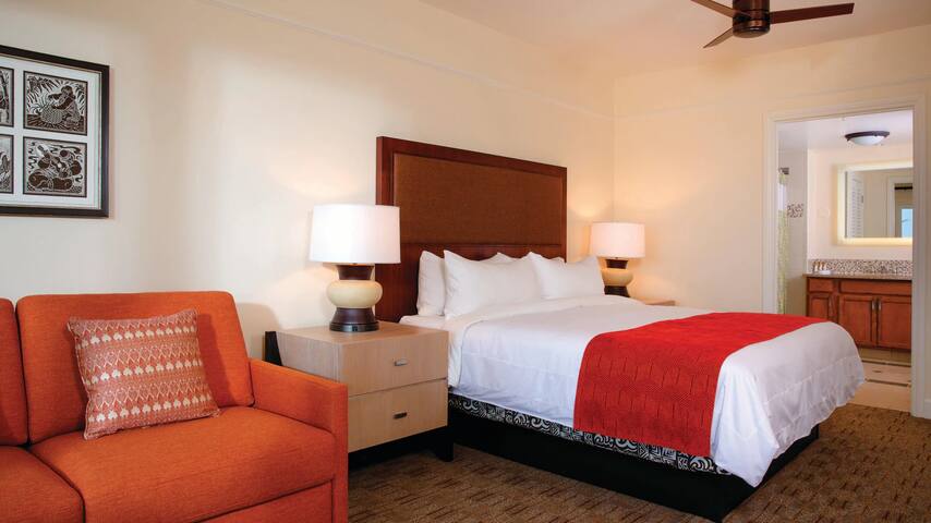 Marriott’s Waiohai Beach Club 2 BR on the beach gallery image 4