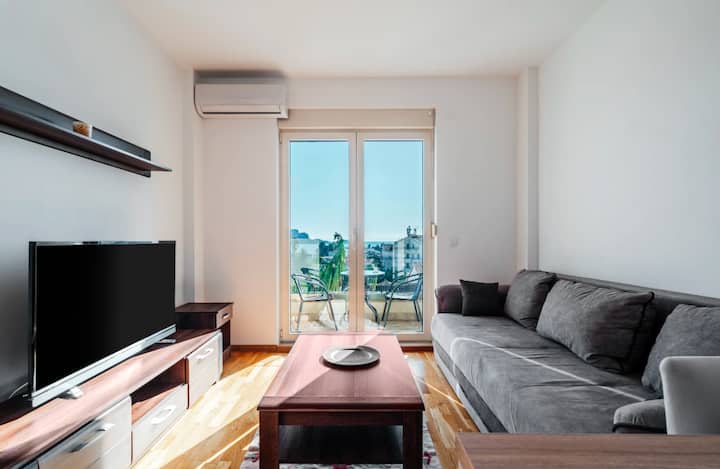 Sea-view Pd38 By In Property - Budva
