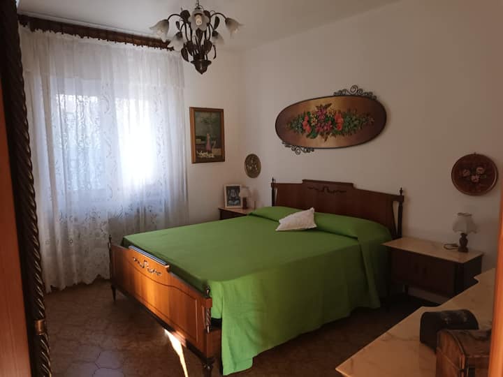 Glavni objekt (više od 4 gosta)