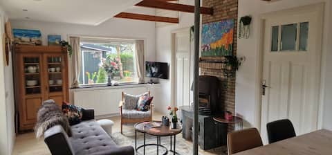 Successful Airbnb property: Bungalow Duinzicht Noordwijk (fireplace & bathtub) in Noordwijk Buitengebied