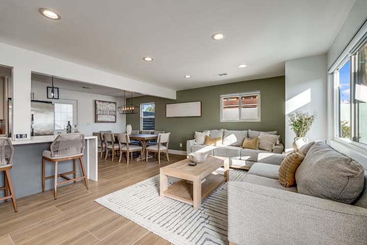 San Diego Modern Home With Pool/hot Tub - San Diego, CA