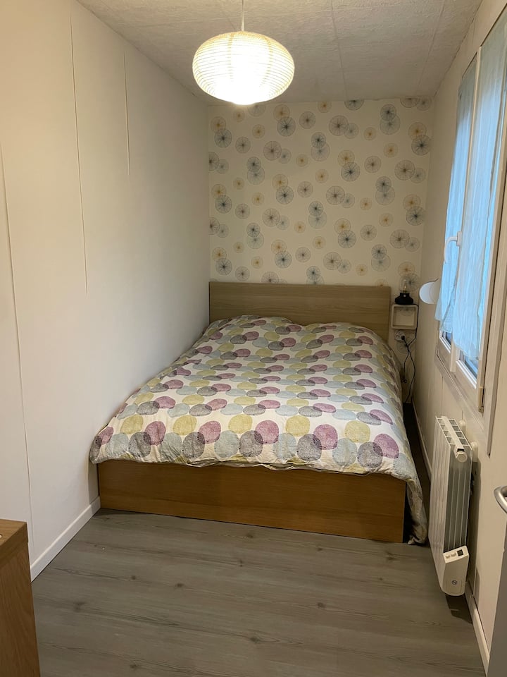 Schlafzimmer 2