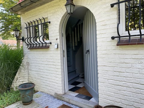 Charming guest house
4 pers. - 2 bedrooms