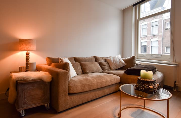 Stylish City Retreat In Historic Centre - 위트레흐트