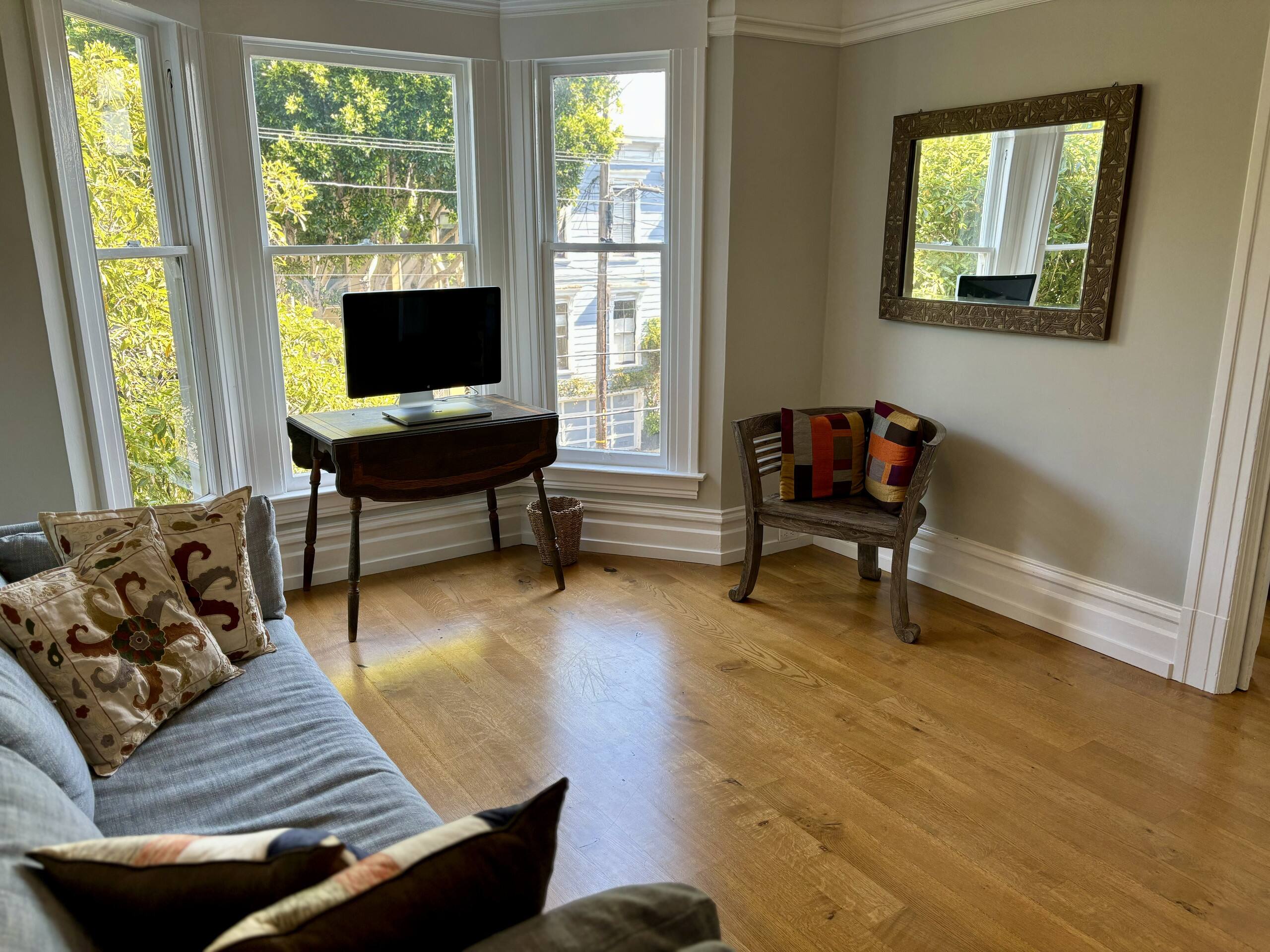 Condo in San Francisco · ★5.0 · 3 bedrooms · 2 beds · 1.5 baths - Image 15