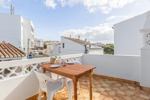 Blue House Burgau - Sunny Balconies
