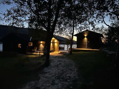 Unique cottage experience by the sea
