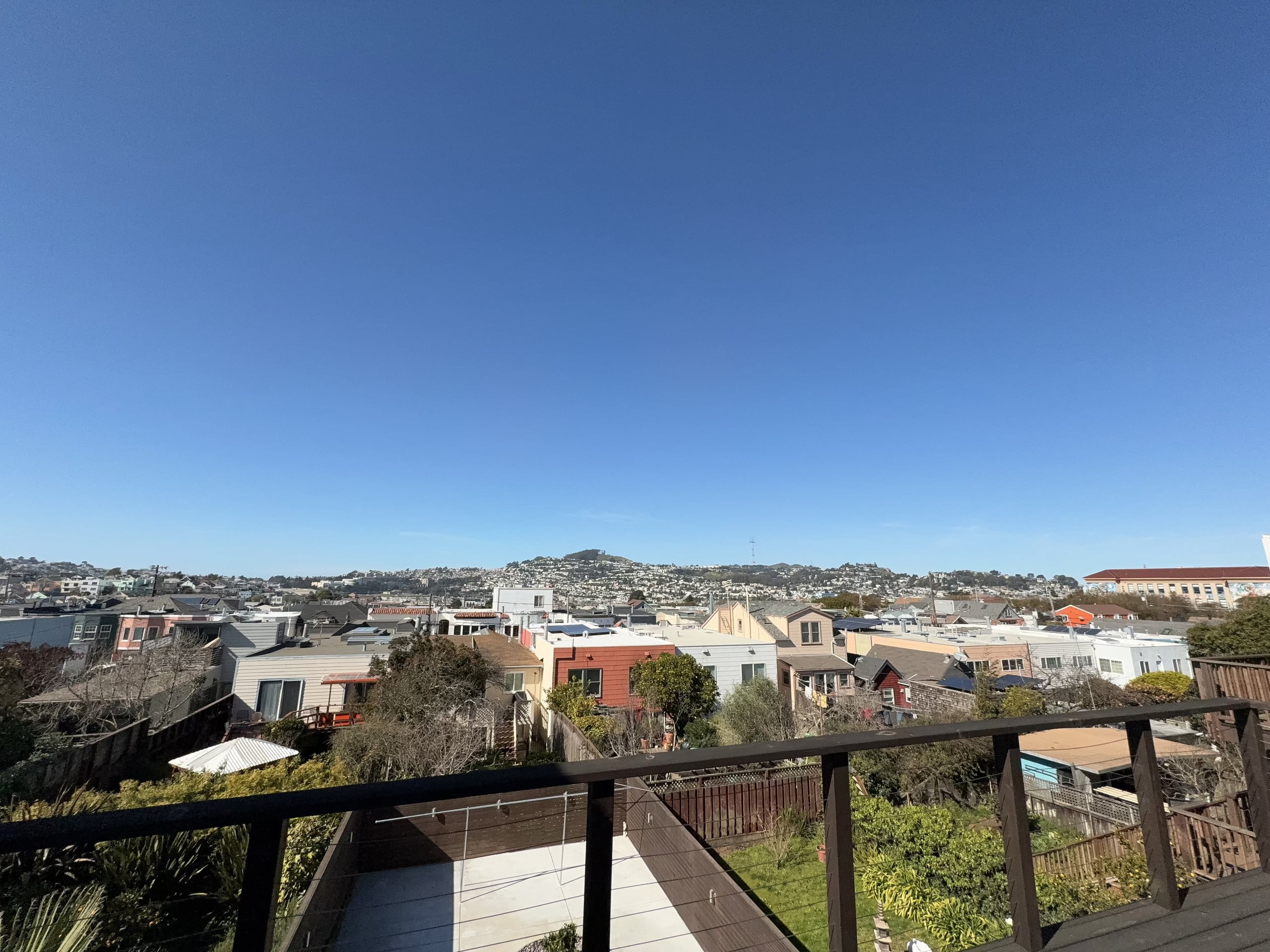 Home in San Francisco · ★4.94 · 2 bedrooms · 3 beds · 1 bath - Image 17