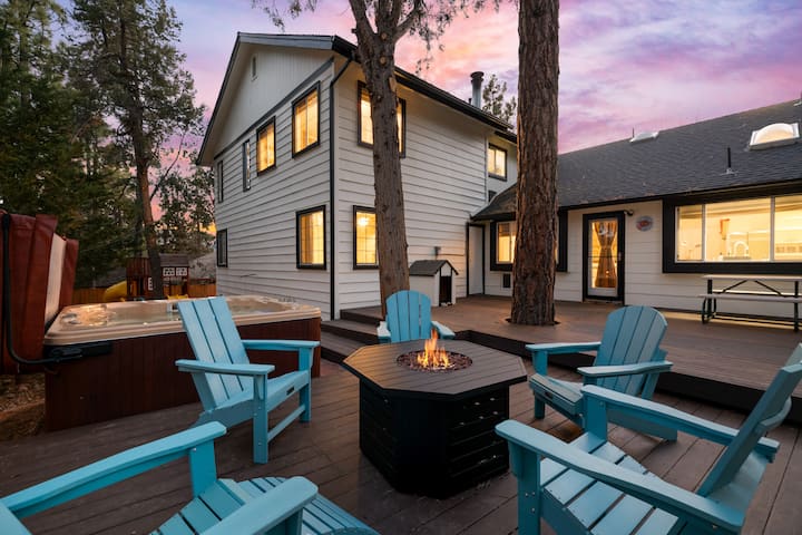 Kids love it! GameDen•Spa•fenced yd•1mi to lake•EV