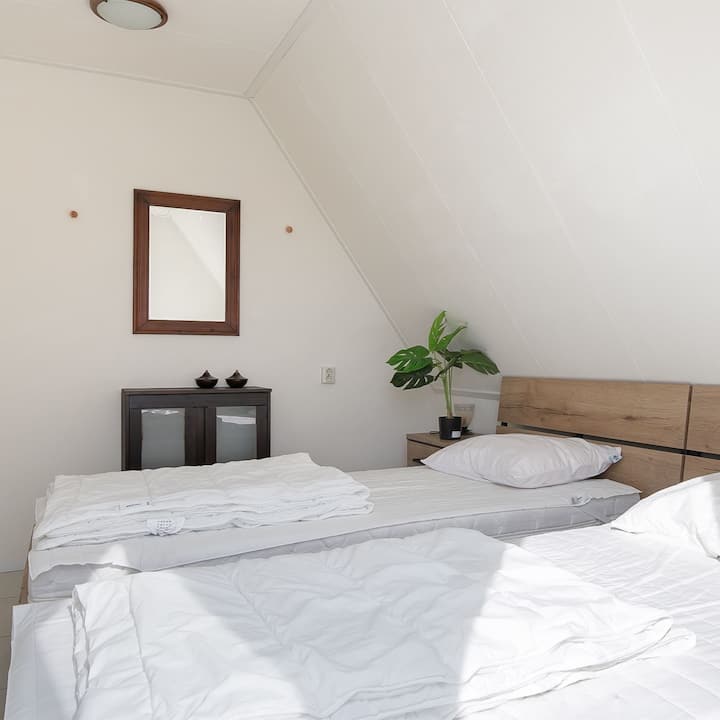 Schlafzimmer 3