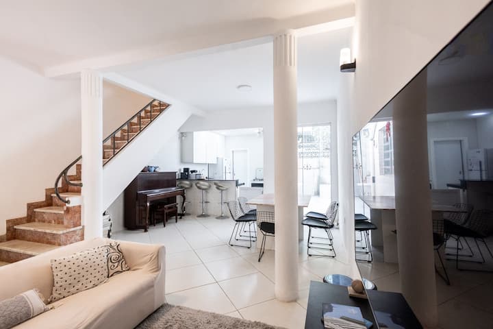 Casa Em Vila Bucólica No Coração De Ipanema - Rio de Janeiro