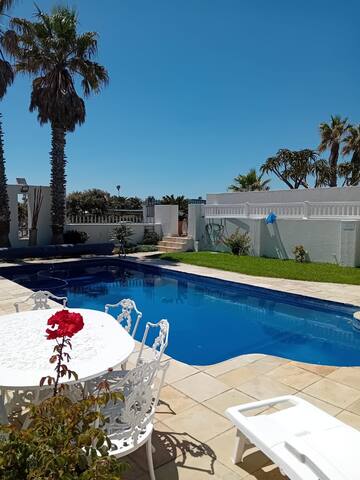 Watersedge 16 gallery image 3