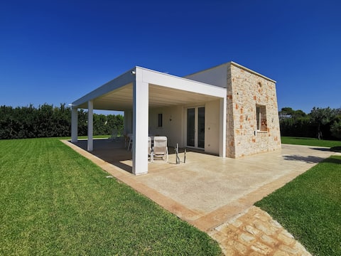 Brand new villa with large garden