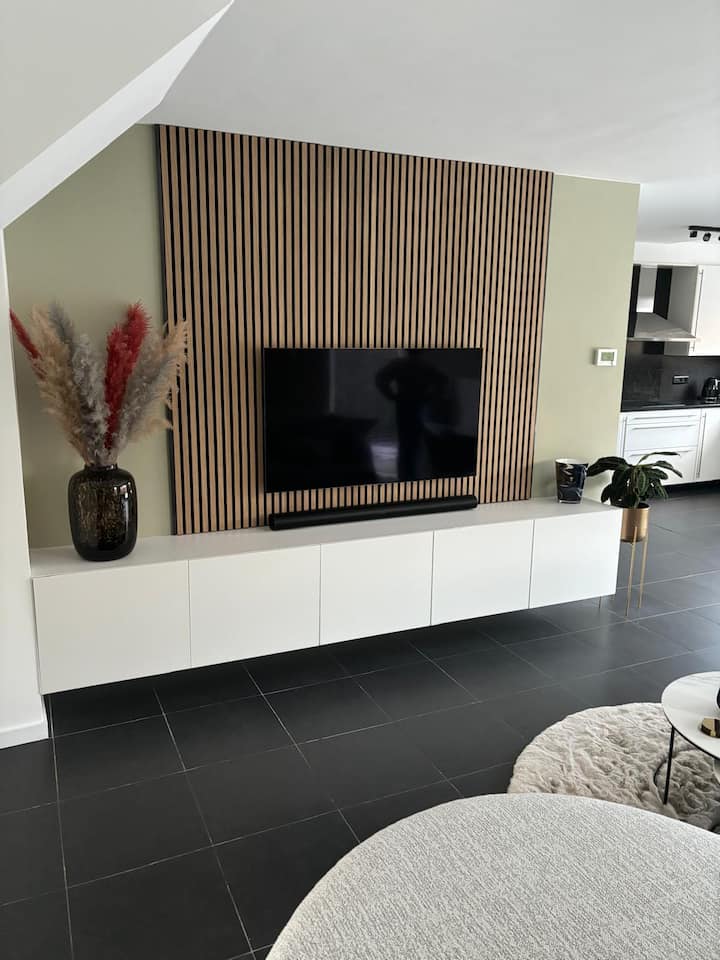 Halfopen Woning Op 400m Van Tml - Boom