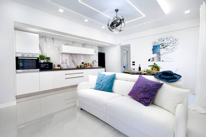 Sorrento Live Home (With Balcony, City Centre) - Sorrento