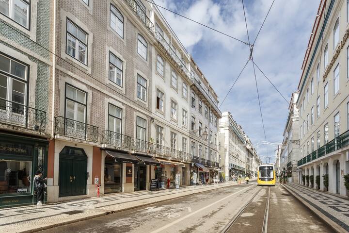 Charming Retreat on Rua da Prata gallery image 4