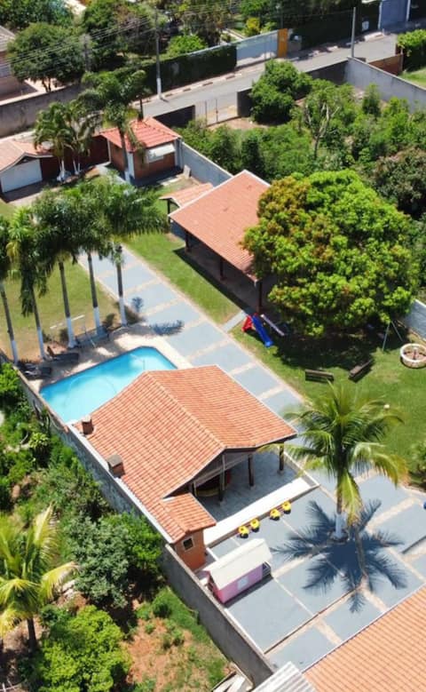 Farm in Hortolândia with pool!