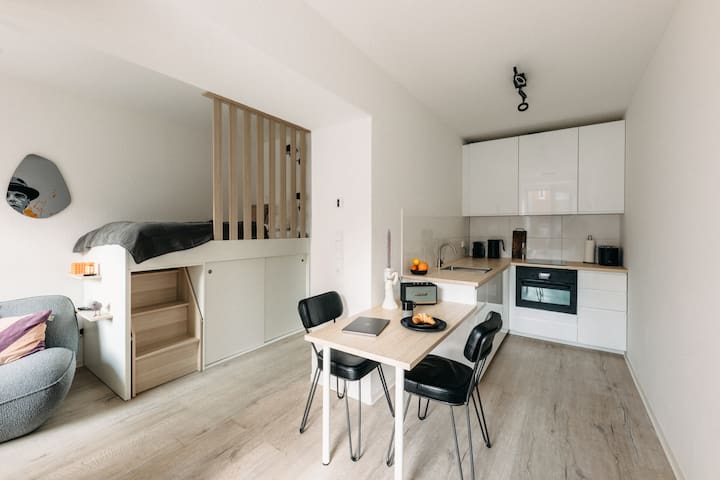 BHH Living managed Airbnb listing 2