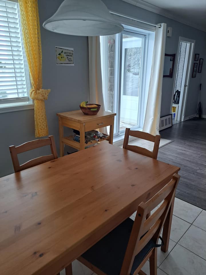 Chambre à 15 Mins De Montréal - Boucherville